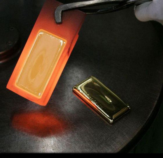揭秘！金條原來是這么生產出來的