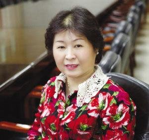 胡潤女富豪榜第五次發布 張茵家族登頂