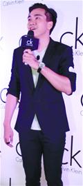 青島小哥翟天臨演心術爆紅 現身百麗廣場