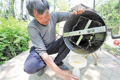 青島櫸林山野蜜純靠化學添加劑 大米糖漿勾兌竟達歐盟標準