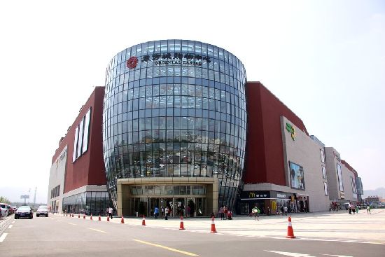 青島最大單體購物中心開業