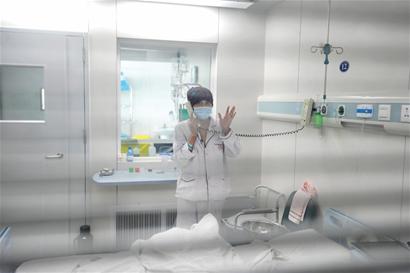 血脈連通 魯若晴開始手術