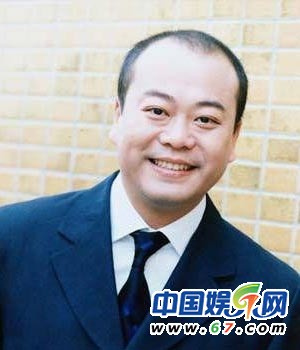 歐陽震華：因長相不出眾被勸轉做幕后