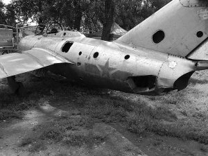 公園里殘破的戰斗機