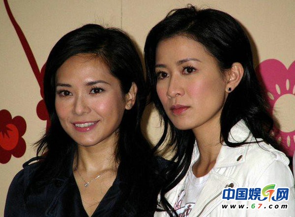 女星裝嫩未遂顯老態