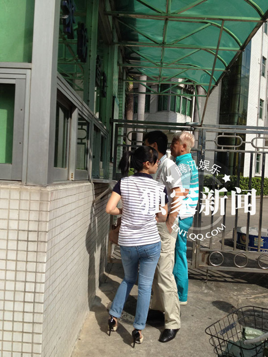 今日上午9點20分左右，陳百祥現身深圳市公安局經濟犯罪偵查局