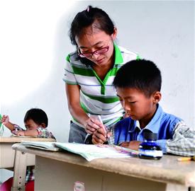 青島靈山島小學(xué)支教夫婦:一句話(huà) 一輩子