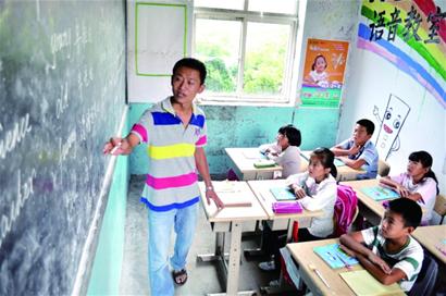 青島靈山島小學支教夫婦:一句話 一輩子