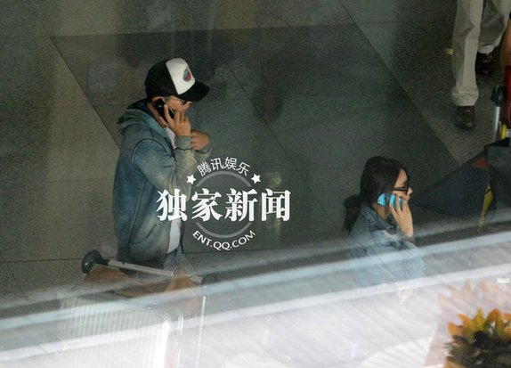 李晨張馨予高調戀愛似作秀 女方再被曝曾離異