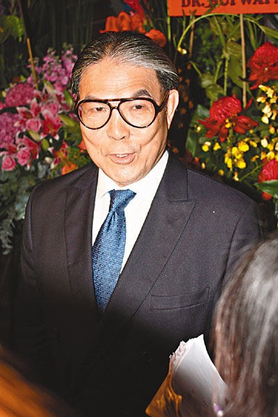 郭晶晶霍啟剛即將結婚 霍震霆欲請楊受成喝喜酒