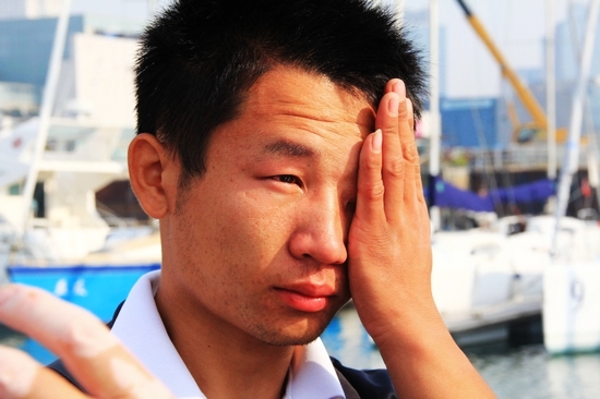 青島獨臂哥揚帆環游中國海