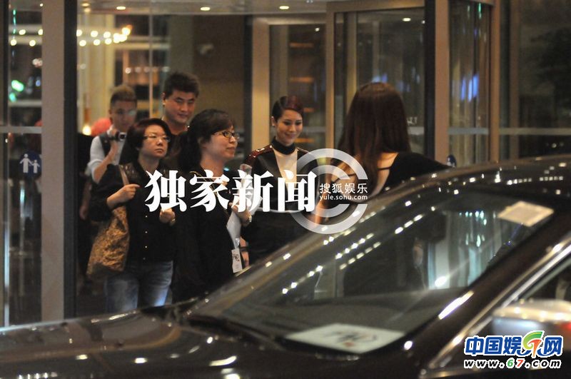 李湘愛女超大牌 吳樾與男伴按摩性取向受質疑