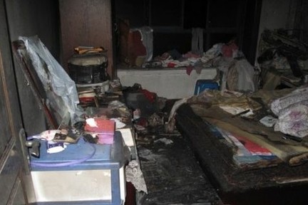 飛利浦電視修好半小時(shí)爆燃起火 老太熏暈住院