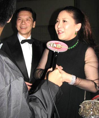 揭向氏兄弟背后女人：張玉珊自創公司市值4億多(圖)