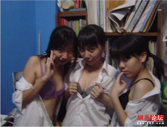當代女大學生宿舍生活