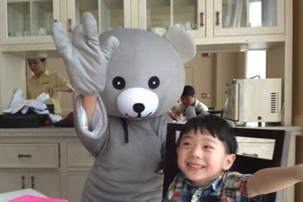 華少5歲兒子生活照曝光 妻子是我愛記歌詞編導