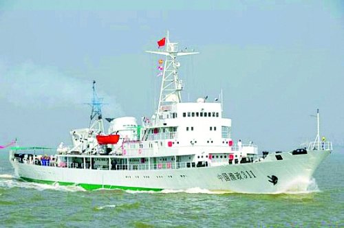 中國海監船釣魚島領海內巡航 10艘漁政船護漁