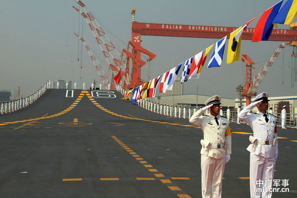 解讀遼寧艦武器系統:無重型反艦導彈因用處不大