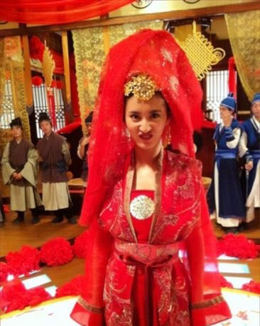 新白發魔女傳幕后花絮曝光 萌點十足歡樂多