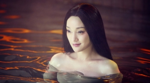 為藝術獻身女星 脫真的需要勇氣