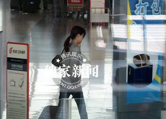 　隨著章子怡與撒貝寧戀情的曝光，小撒搭上了國際巨星，經緯則也找到了自己的真愛。