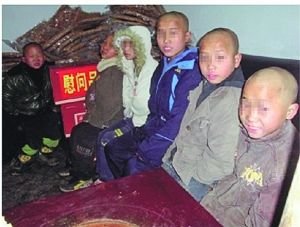 貴州畢節5名悶死男童生前曾被安置于民政局