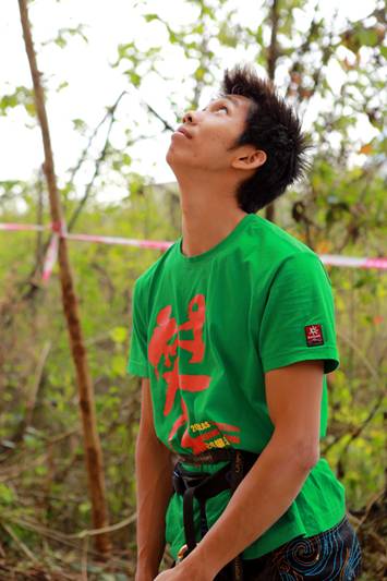 C:\Documents and Settings\liwenliang\桌面\2012KAILAS陽朔攀巖節  跟著阿揮去攀巖\10.jpg