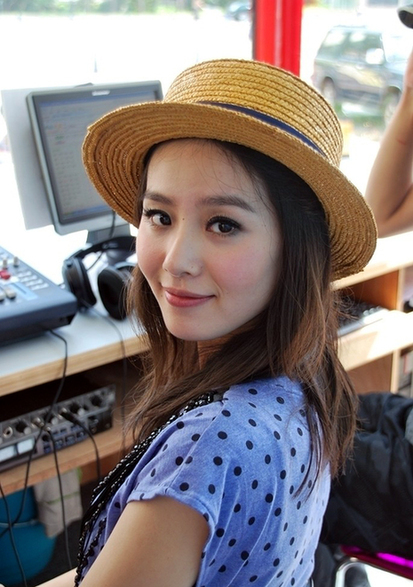 養眼的少數民族美女