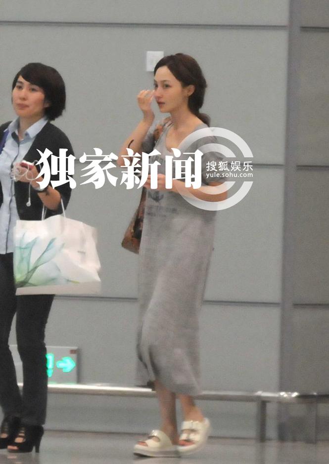 姚笛素顏現身 被求合影玩快閃
