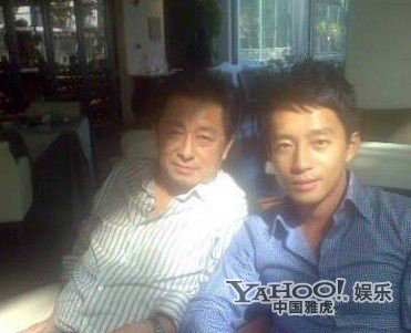 汪小菲父親曝光 母親張蘭16億身家來由揭秘