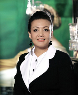 汪小菲父親曝光 母親張蘭16億身家來由揭秘