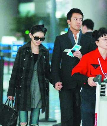 汪小菲父親曝光 母親張蘭16億身家來由揭秘