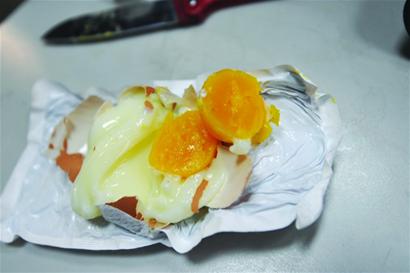 暖寶寶4小時捂熟雞蛋 易出現(xiàn)低溫燙傷