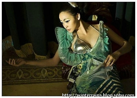 昔日王剛女兒王婷婷的驚艷藝術照
