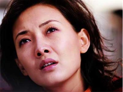明星被打內幕：曝吳亞馨曾戀何潤東 借戲狠狠掌摑大S
