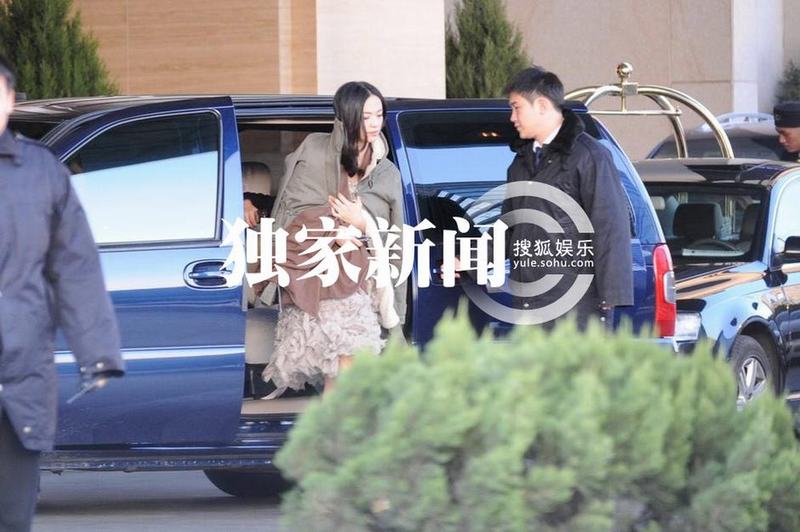 姚晨露美腿引人側目 回頭率百分之百