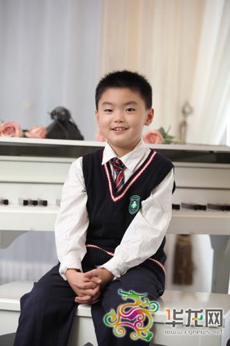 9歲男孩徐毅加入重慶市作協，成為重慶最年輕的作協會員。受訪者供圖 華龍網發