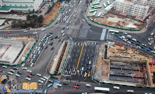 香港路山東路路口調流