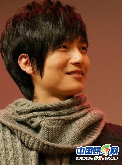 07年快男現狀曝光 俞灝明燒傷后復出蘇醒遭公司雪藏