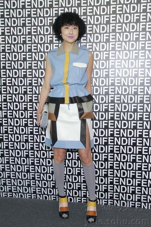 徐濠縈“吸毒門”后首現身面似“僵尸” 何超儀拒談飯局事件