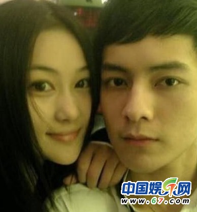 揭露艷照女星的后現代生活