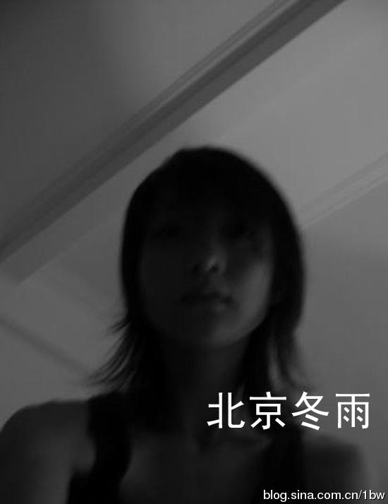 39歲周迅超私密自拍照流出 網友：臉上白色液體是什么