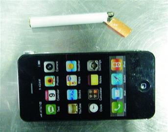 機(jī)場查獲iPhone4S版打火機(jī) 造型逼真超隱蔽