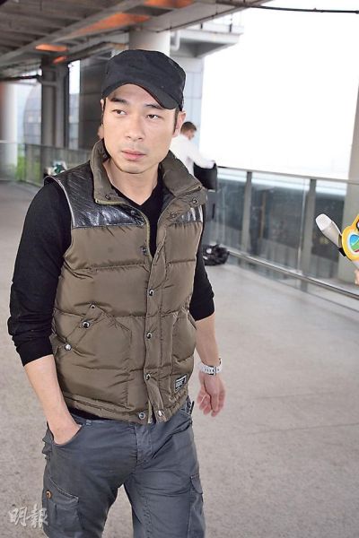 許志安被問有沒有當面跟鄭秀文說愛的宣言，他笑而不語。