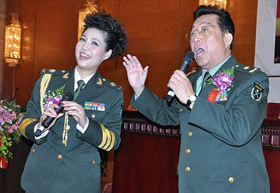 圖揭明星悲喜“師生戀” 李雙與愛妻江夢(mèng)鴿相差27歲！