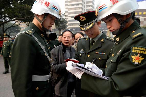資料圖：重慶對軍車開展專項整頓。