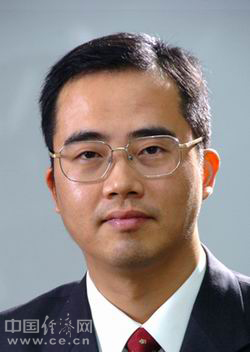 汪夔萬，男，漢族，重慶萬州人，1971年10月生，研究生，工學博士，1992年8月參加工作，1992年6月加入中國共產黨。