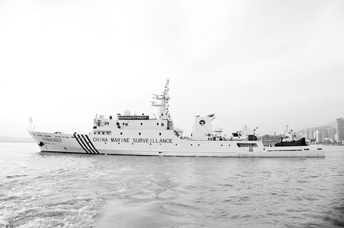資料圖：新入列的“中國海監(jiān)8002”船。