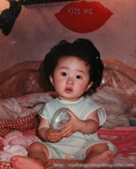 劉歡妻女罕見私房照 21歲女兒劉熠思金發潮人范