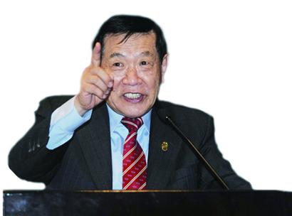 “當代福爾摩斯”李昌鈺昨在青島大學講成功經驗及經典案例